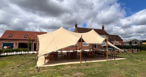 Stretch tent